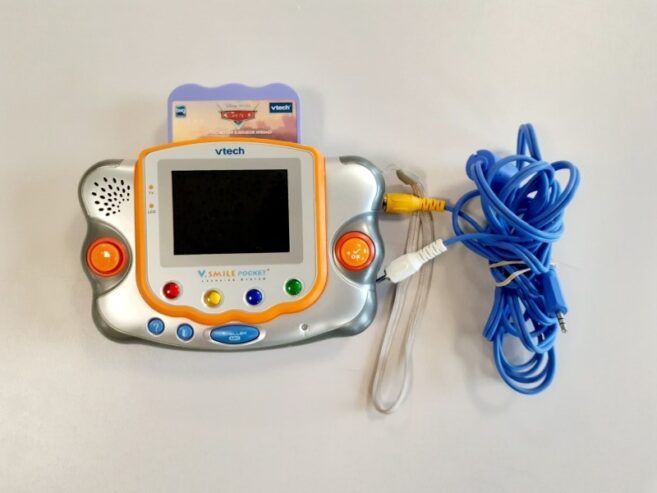 VTech V.Smile Pocket + 2 jeux + boite d’origine + manuel