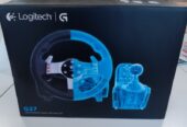 Remise du Black Friday. Volant à retour de force Logitech G27, pédales et boîte d’origine